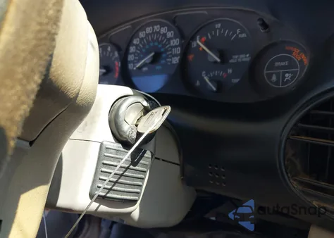 2003 Buick Regal Ls z USA, uszkodzony, nr VIN 2G4WB52K531104181